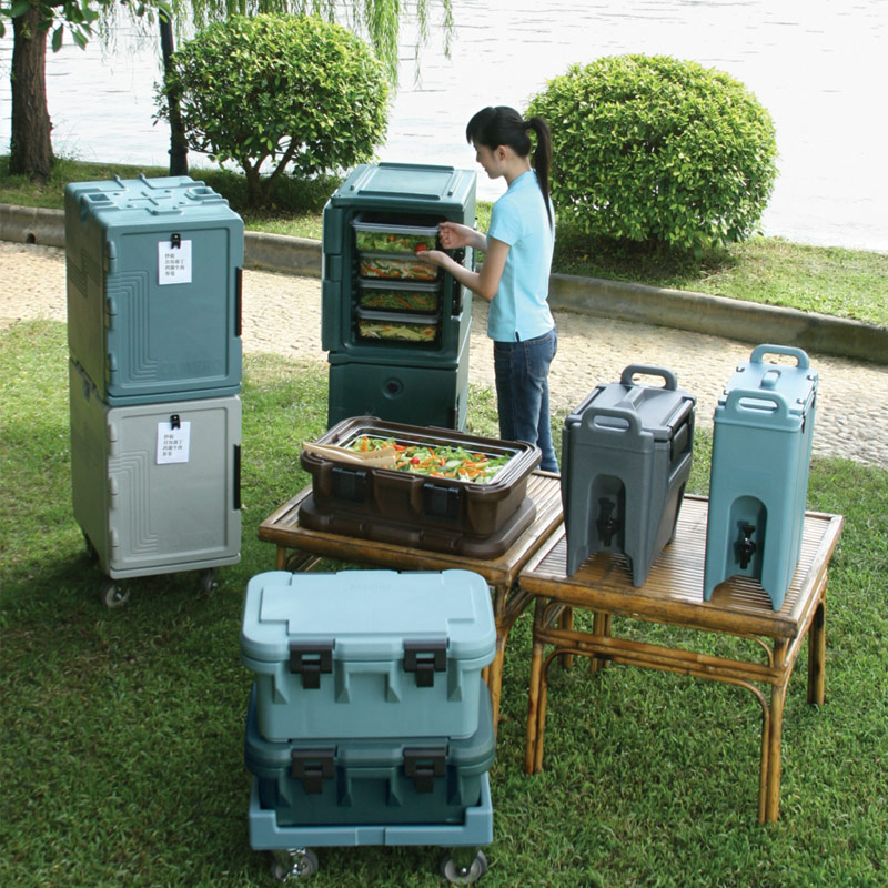 250LCD/1000LCD 美國CAMBRO 保溫桶場景1 250LCD/1000LCD 美國CAMBRO 保溫桶場景1