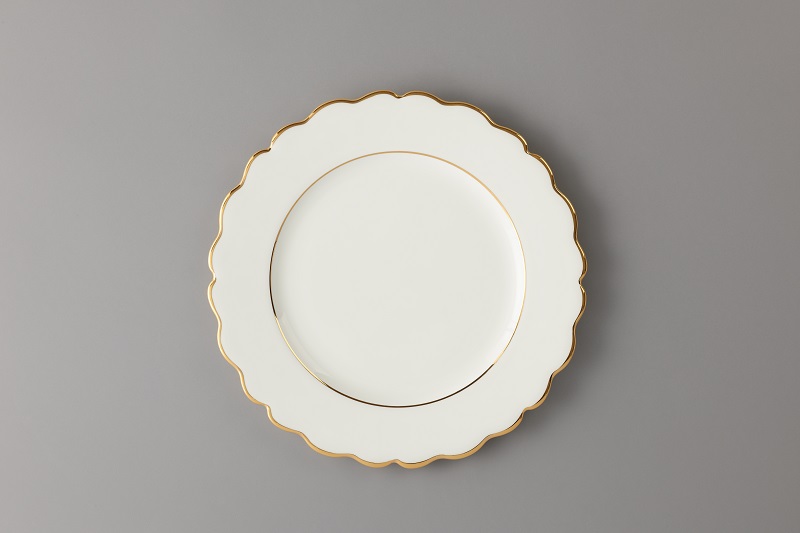 夫人瓷-西湖藍(lán)外花邊平盤(270mm).jpg 夫人瓷-西湖藍(lán)外花邊平盤(270mm).jpg