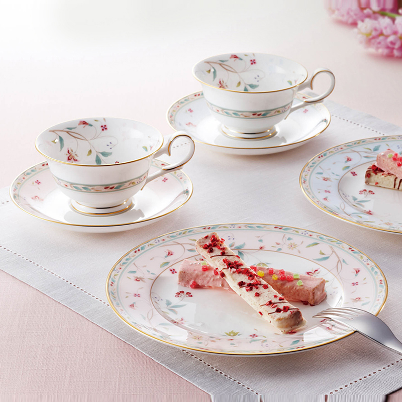 HANASARASA2.jpg HANASARASA2.jpg